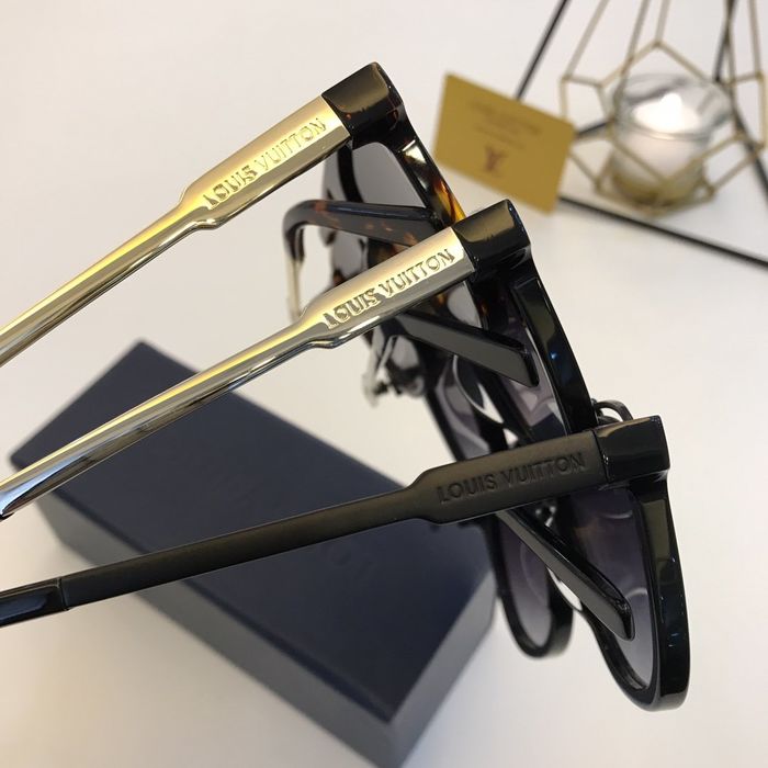 Louis Vuitton Sunglasses Top Quality LV6001_0340