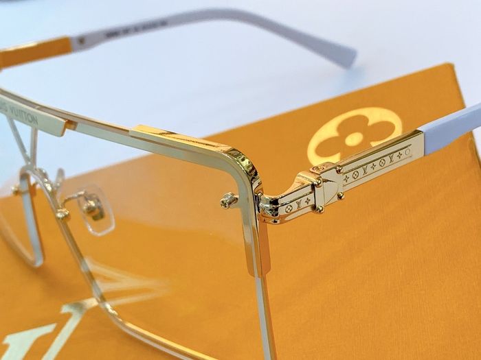 Louis Vuitton Sunglasses Top Quality LV6001_0348