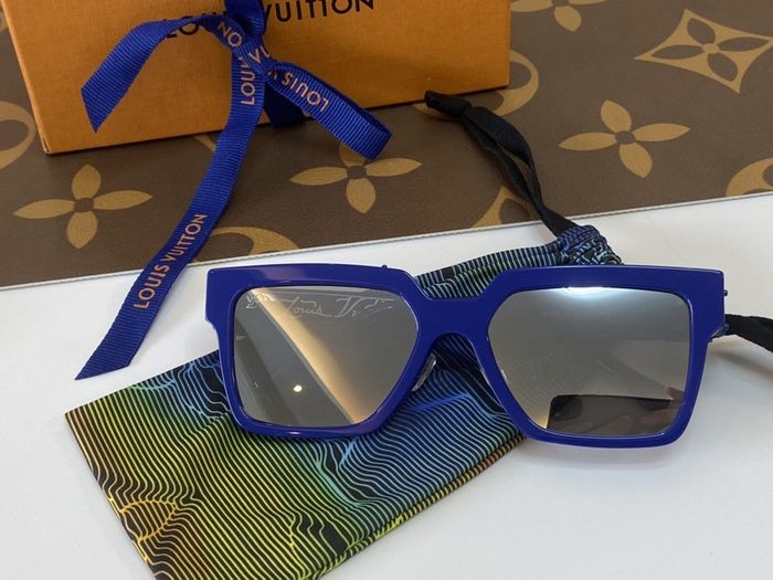 Louis Vuitton Sunglasses Top Quality LV6001_0365