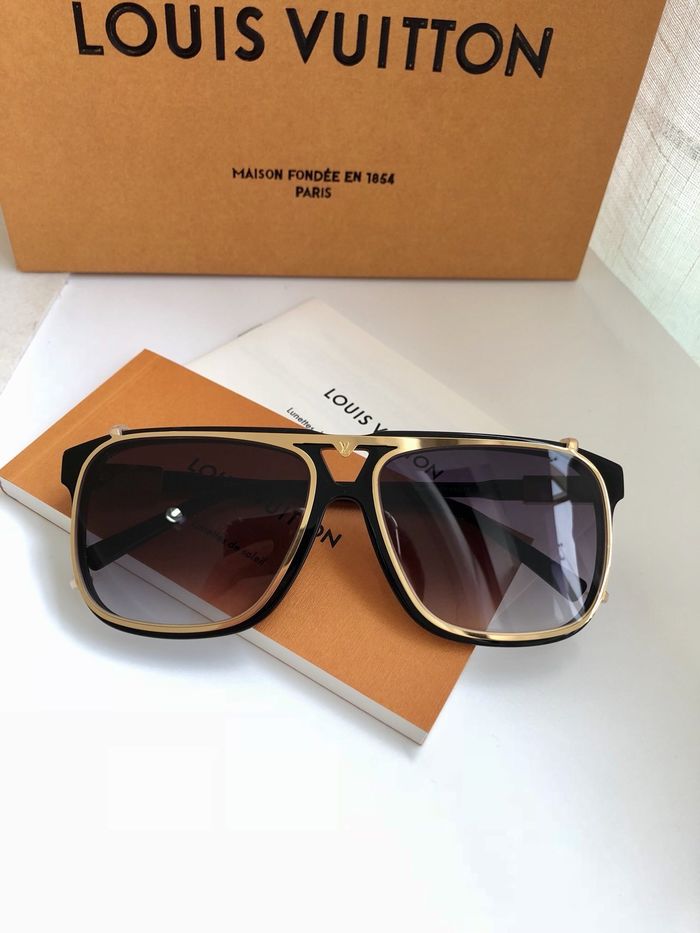Louis Vuitton Sunglasses Top Quality LV6001_0377