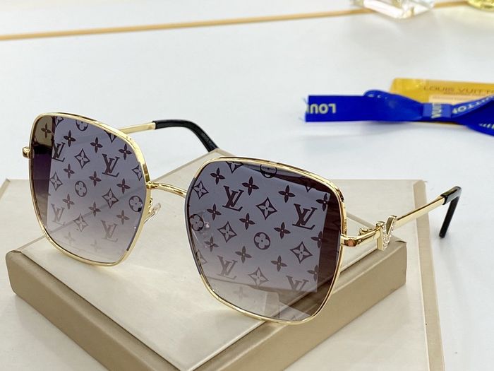Louis Vuitton Sunglasses Top Quality LV6001_0389