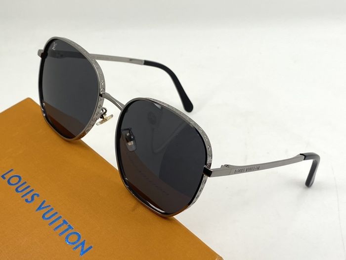 Louis Vuitton Sunglasses Top Quality LV6001_0398