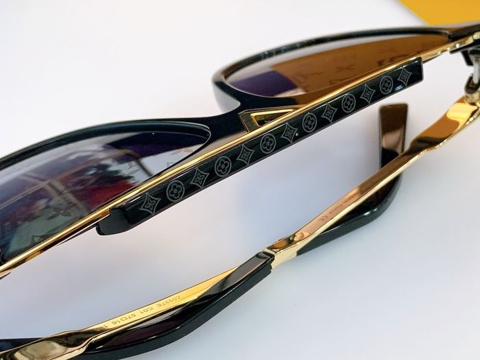 Louis Vuitton Sunglasses Top Quality LV6001_0402