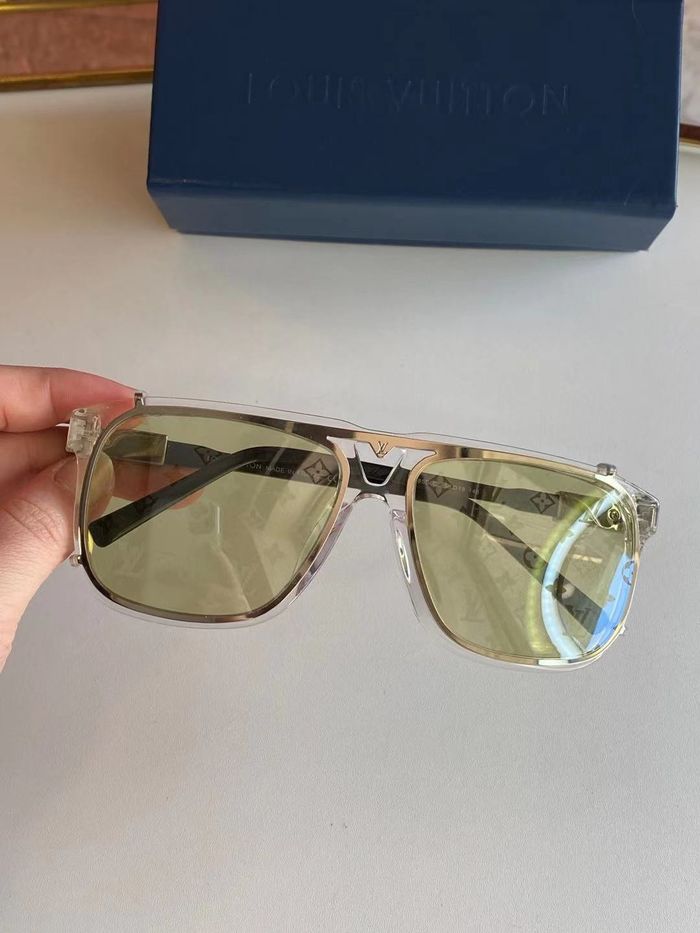Louis Vuitton Sunglasses Top Quality LV6001_0406
