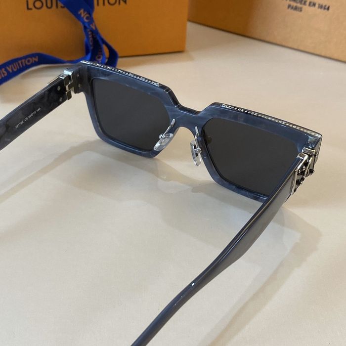 Louis Vuitton Sunglasses Top Quality LV6001_0424