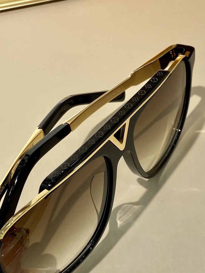 Louis Vuitton Sunglasses Top Quality LV6001_0444