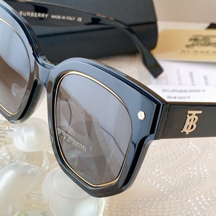 Burberry Sunglasses Top Quality B6001_0133