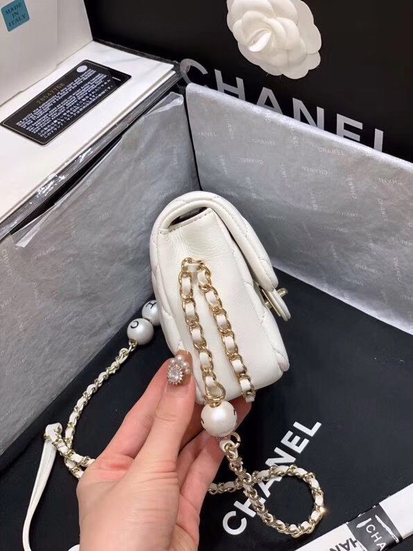 Chanel Flap Original Sheepskin Leather mini pearl cross-body bag cf1116 White