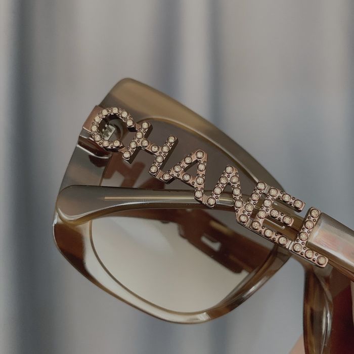 Chanel Sunglasses Top Quality C6001_0381
