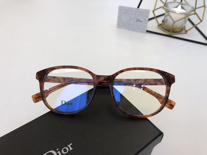 Dior Sunglasses Top Quality C6001_0074
