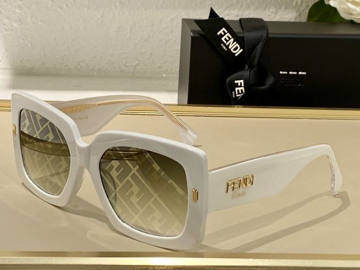 Fendi Sunglasses Top Quality F6001_0113