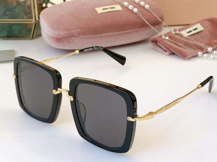 Miu Miu Sunglasses Top Quality M6001_0017