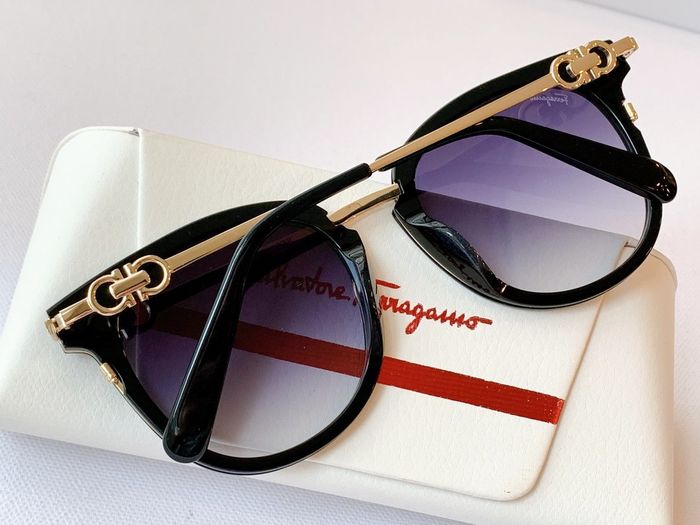 Salvatore Ferragamo Sunglasses Top Quality S6001_0069