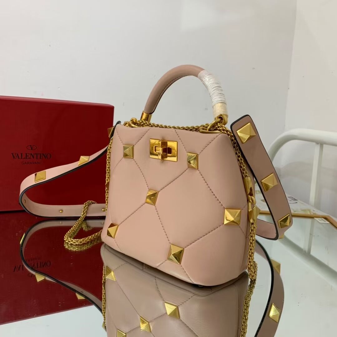 Valentino medium Garavani Roman Stud V1198 pink