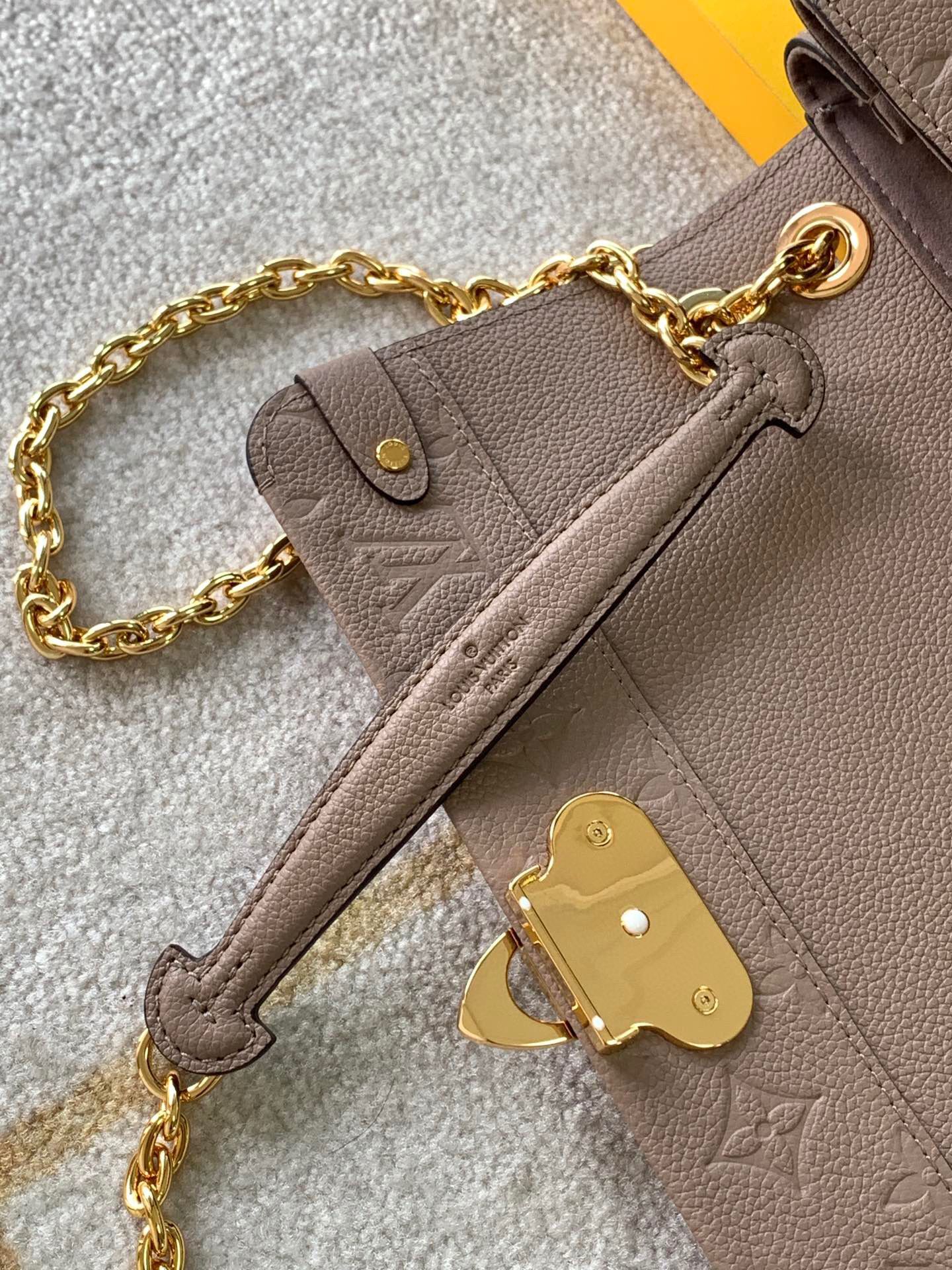 Louis vuitton VAVIN BB M44929 Khaki