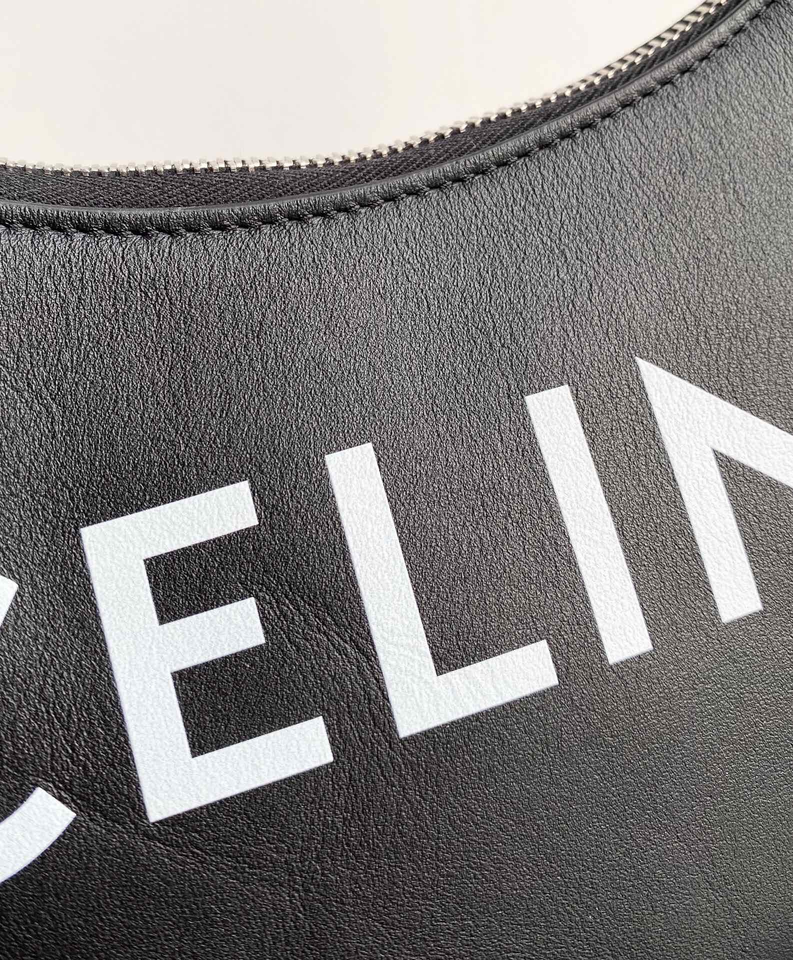 Celine AVA BAG IN TRIOMPHE CANVAS AND CALFSKIN 193952 black