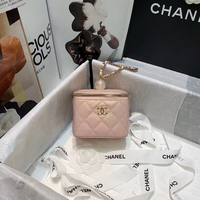 chanel small vanity with chain AP2118 pink
