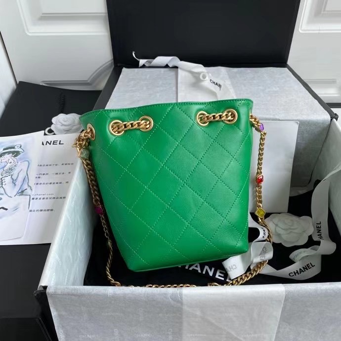 Chanel Lambskin bucket bag AS2381 green