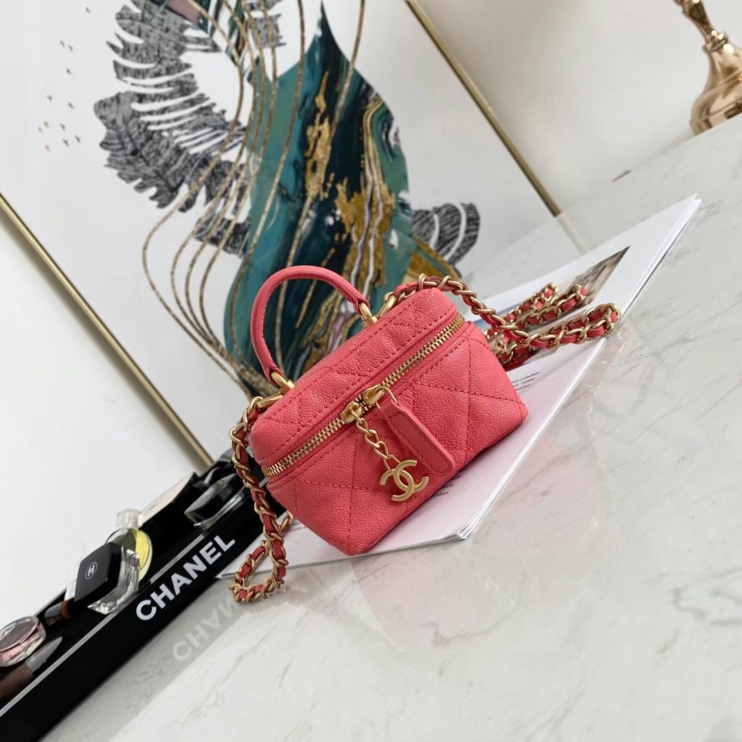 chanel small vanity with chain AP2194 pink