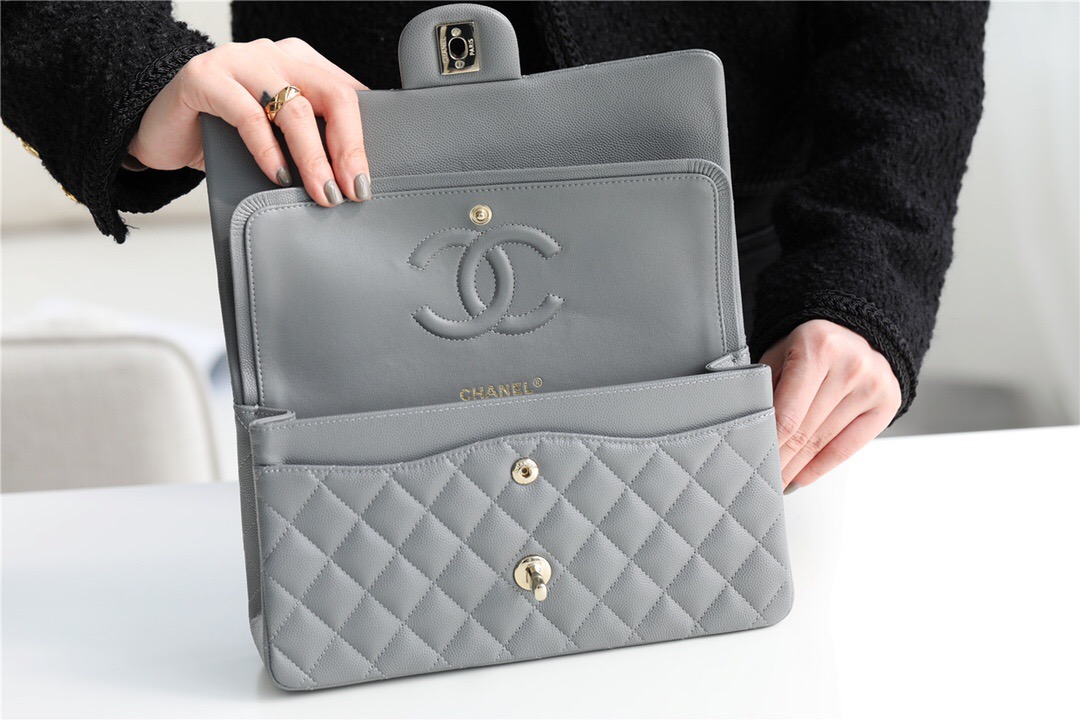 Chanel Classic Handbag Grained Calfskin & silver-Tone Metal A1112 grey