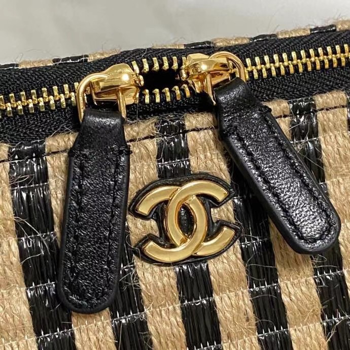 Chanel Weave Shoulder Bag AP1999 black