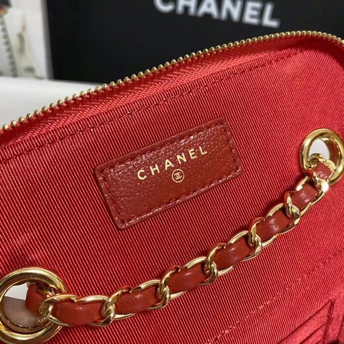 Chanel Weave Shoulder Bag AP1999 red