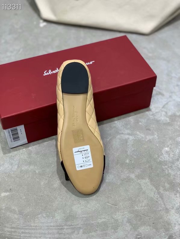 Ferragamo Shoes FL977FC-2