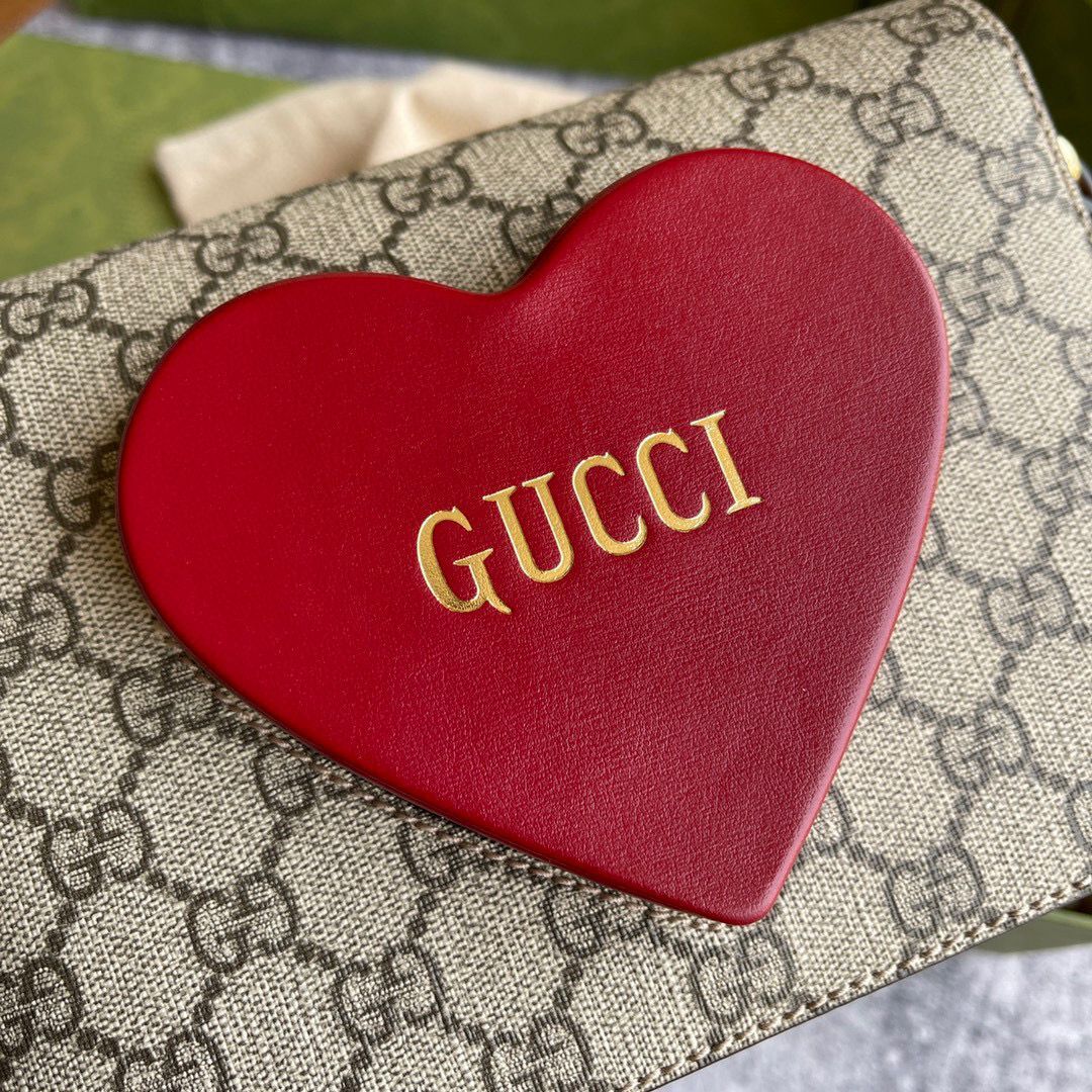Gucci Original Leather Heart Bag 637048 Red