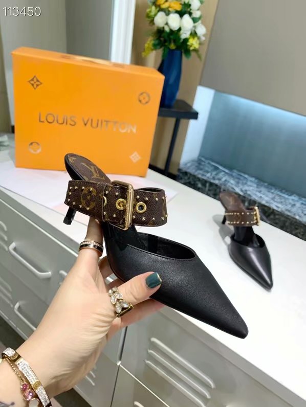 Louis Vuitton Shoes LV1092DS-1