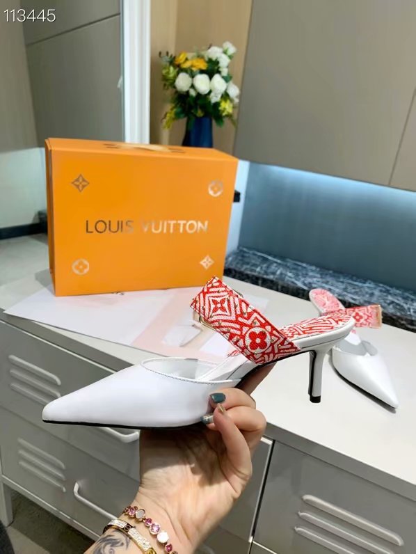 Louis Vuitton Shoes LV1092DS-6