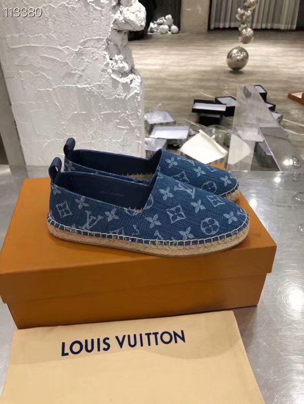 Louis Vuitton Shoes LV1095XB-2