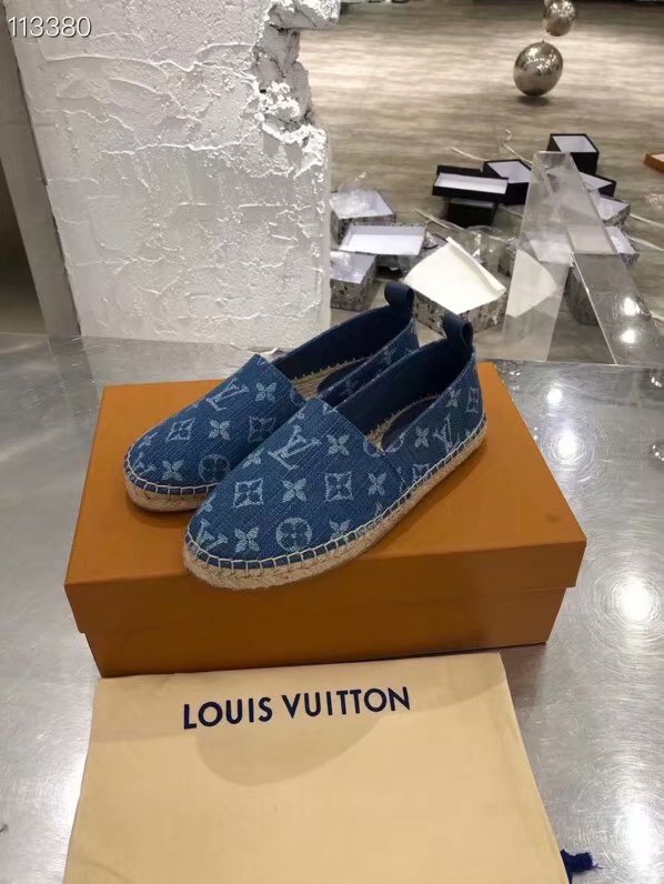 Louis Vuitton Shoes LV1095XB-2