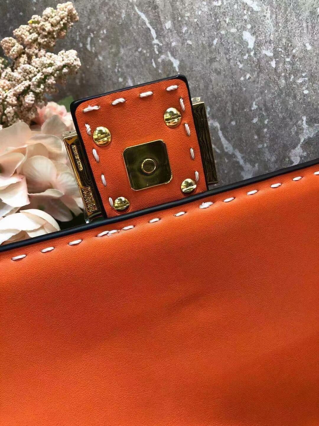 FENDI BAGUETTE Bag F1520 orange