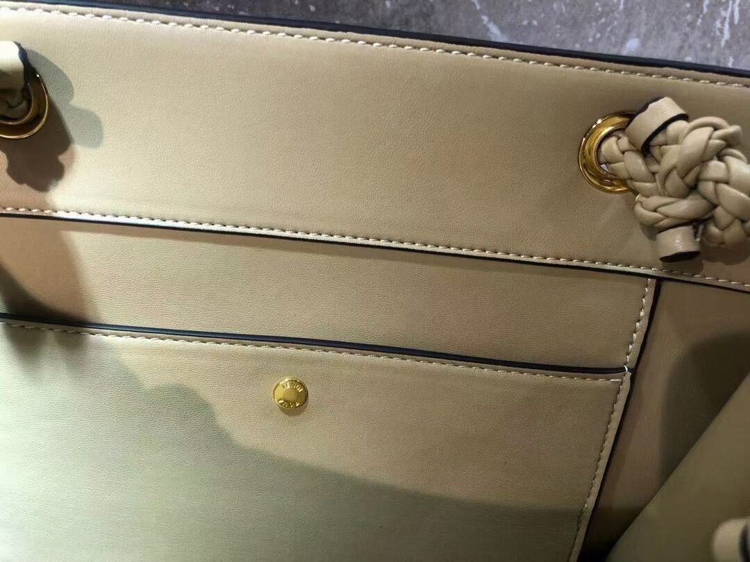FENDI PACK MEDIUM SHOPPING BAG leather bag F1508 beige