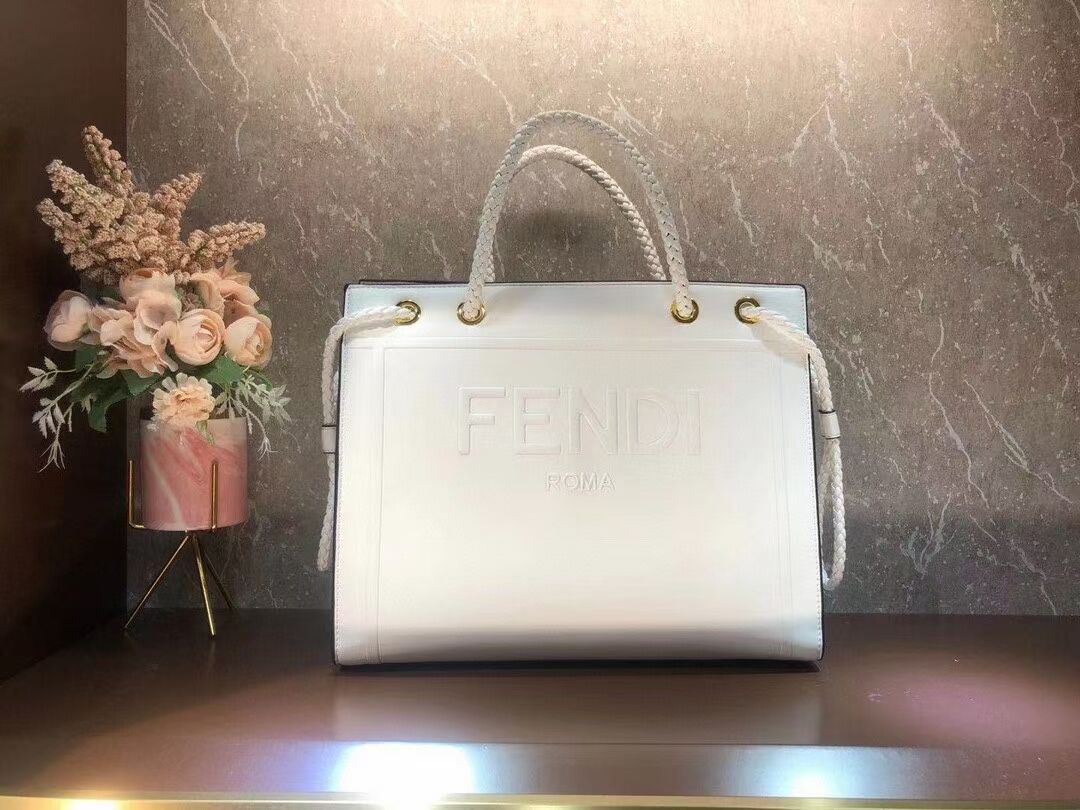 FENDI PACK MEDIUM SHOPPING BAG leather bag F1508 white