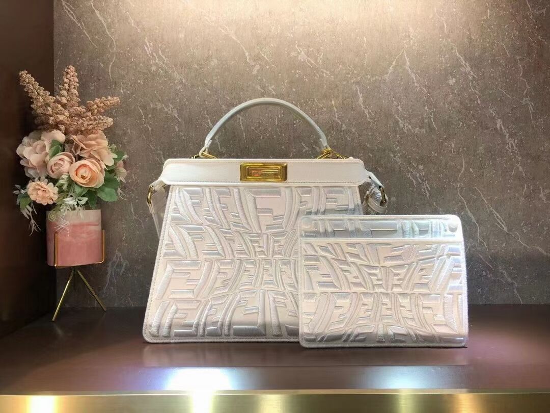 FENDI PEEKABOO ICONIC ESSENTIALLY leather bag F1516 white