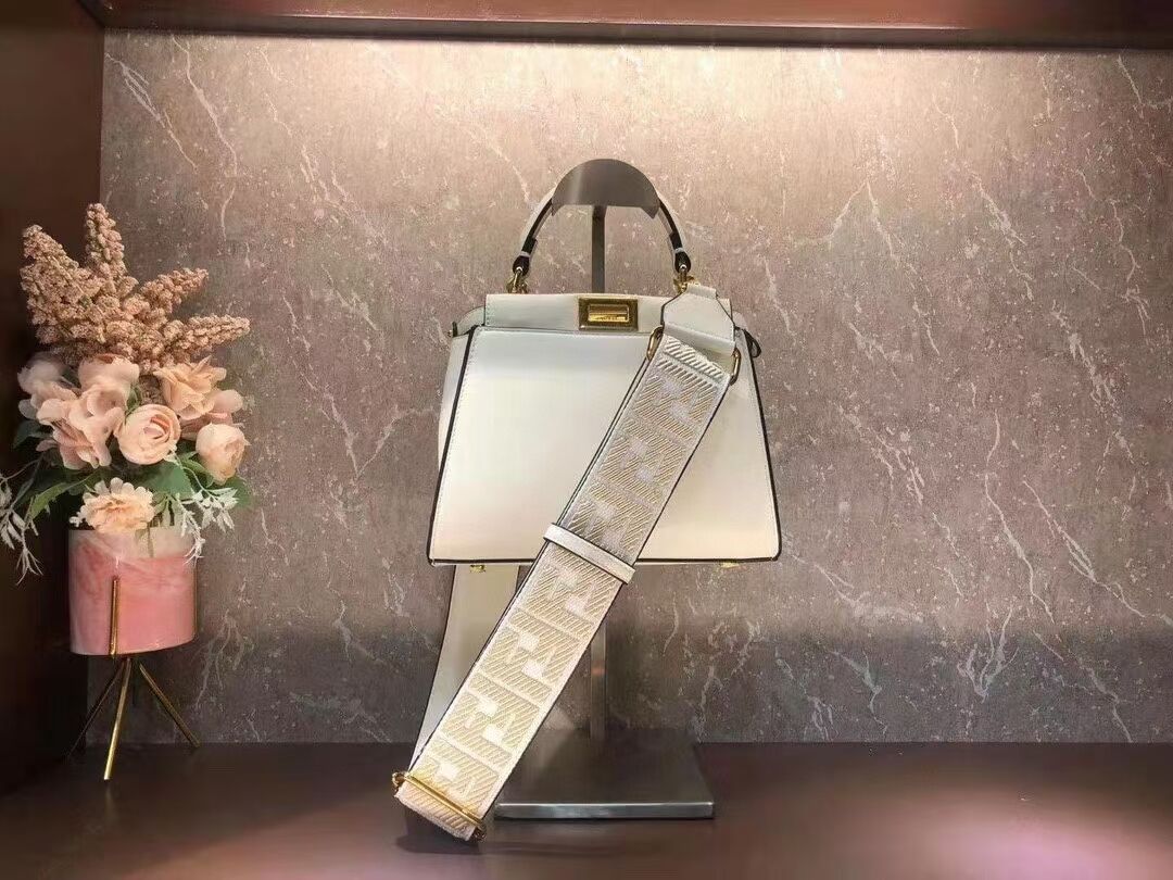 FENDI PEEKABOO ISEEU SMALL leather bag F1615 white