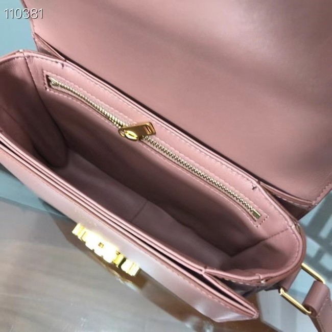 Celine TEEN TRIOMPHE BAG IN SHINY CALFSKIN MINERAL 188423 pink