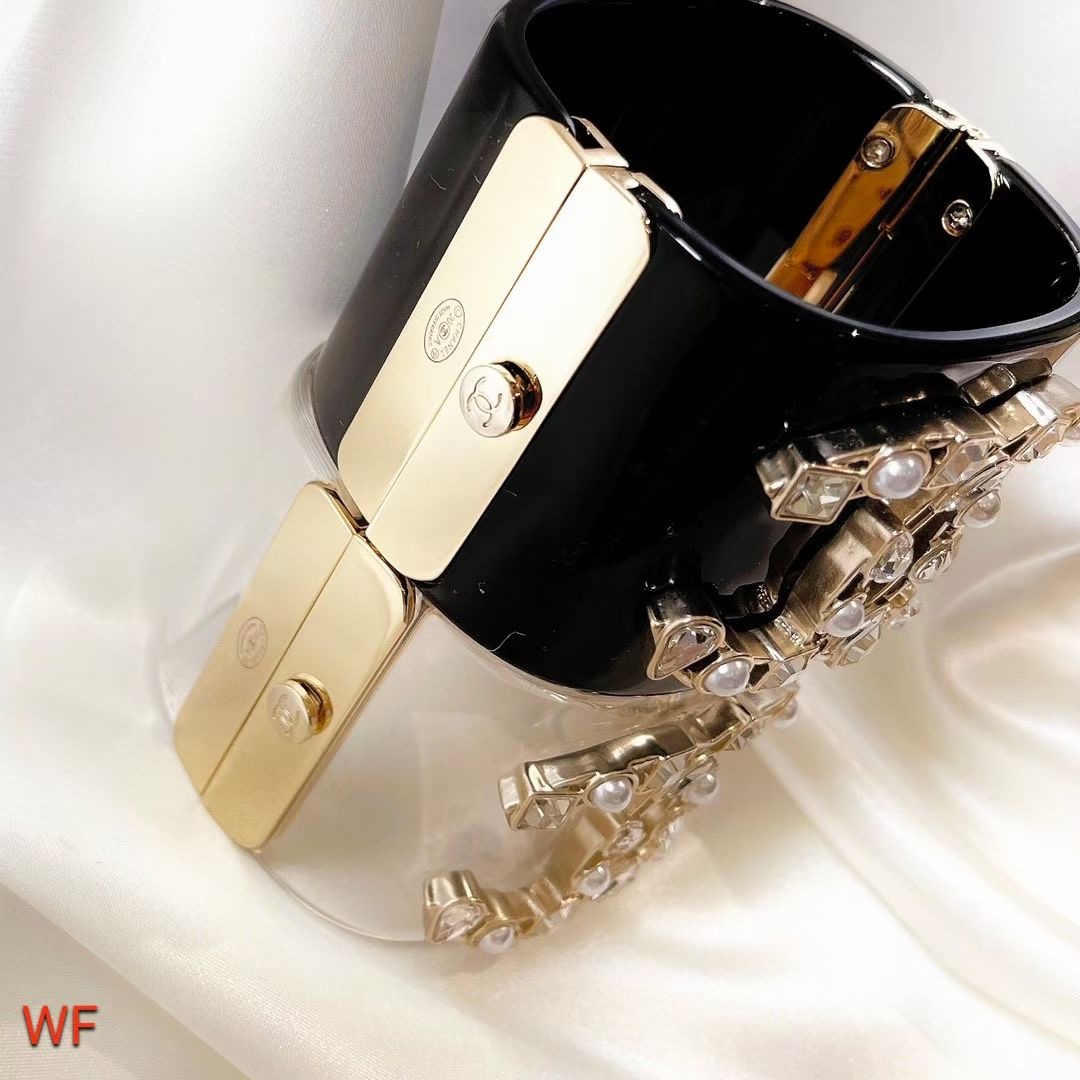 Chanel Bracelet CE6380