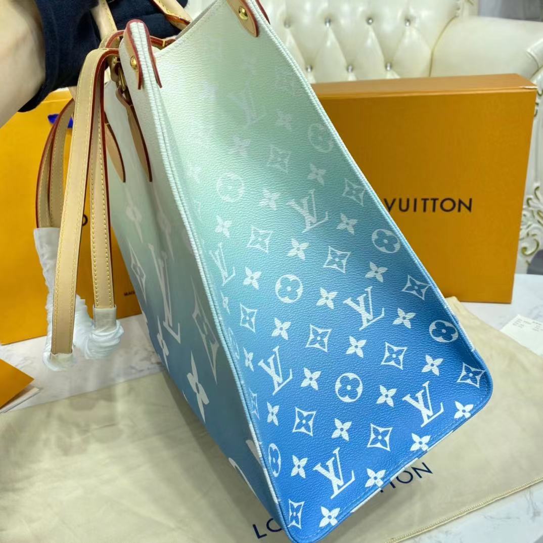 Louis Vuitton ONTHEGO MM M57639 blue