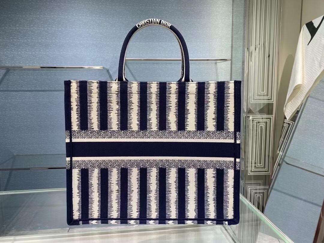 DIOR BOOK TOTE Blue D-Stripes Embroidery M1286Z