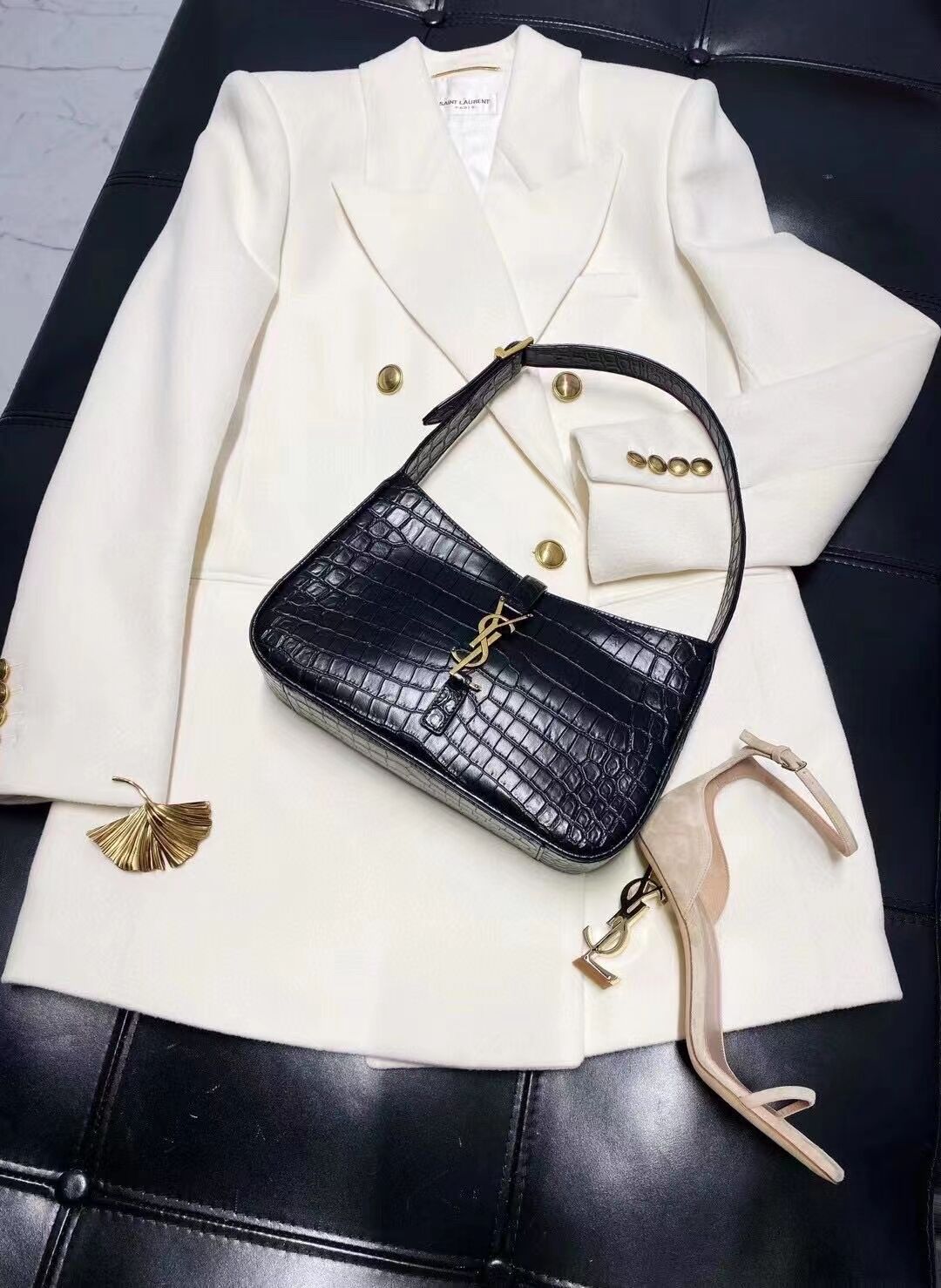 YSL TOP HANDLE BAG IN CROCODILE-EMBOSSED SHINY LEATHER Y687228 black