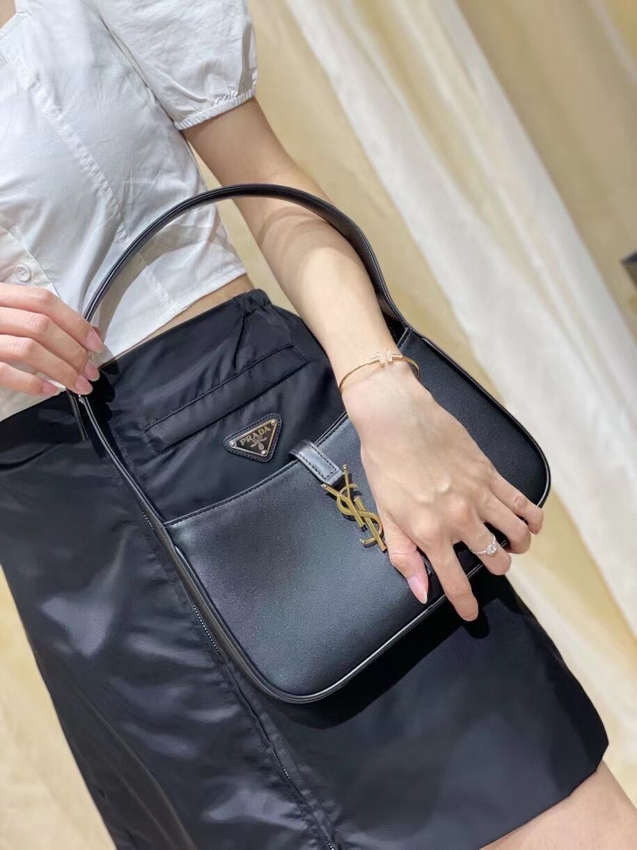 YSL TOP HANDLE BAG IN SHINY LEATHER Y687228 black