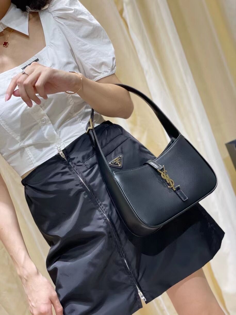 YSL TOP HANDLE BAG IN SHINY LEATHER Y687228 black