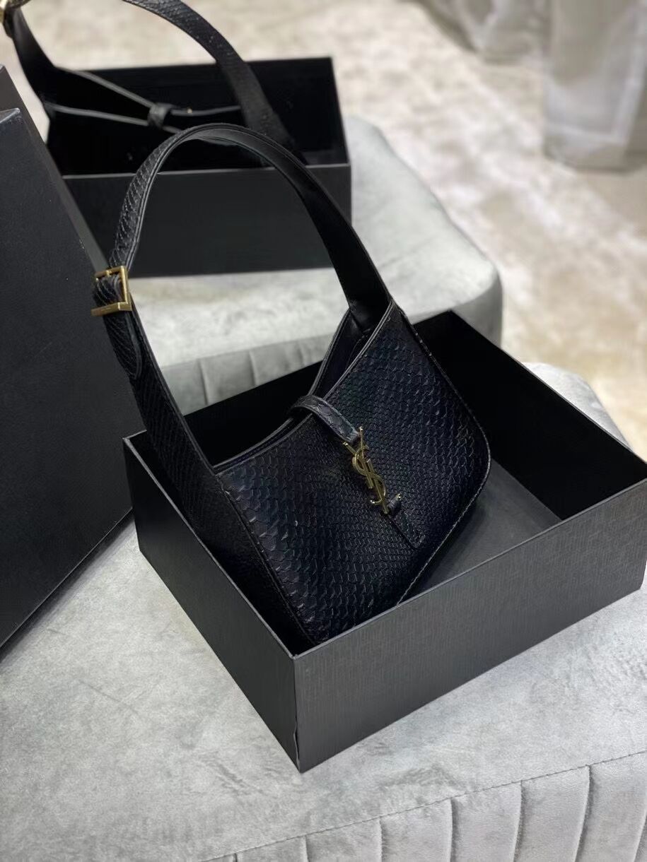 YSL TOP HANDLE BAG IN Snake skin LEATHER Y687228 black
