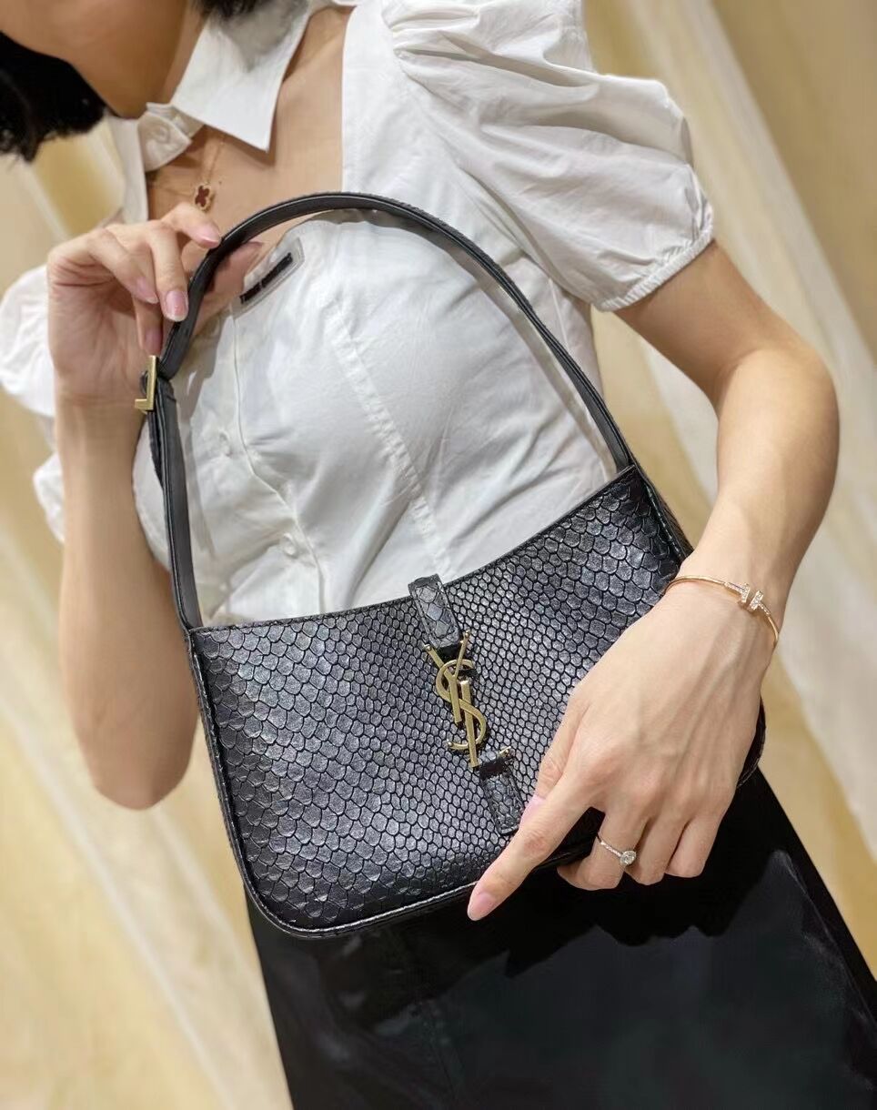 YSL TOP HANDLE BAG IN Snake skin LEATHER Y687228 black