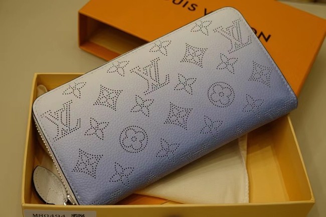 Louis Vuitton ZIPPY WALLET M80490 Gradient blue