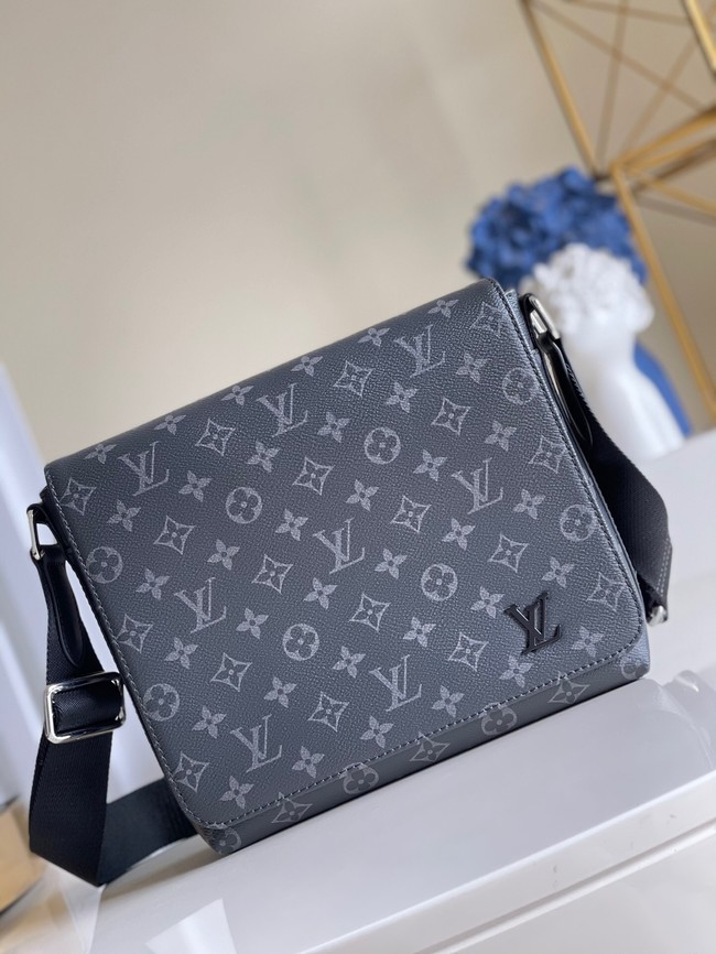 Louis Vuitton DISTRICT PM M45272 black