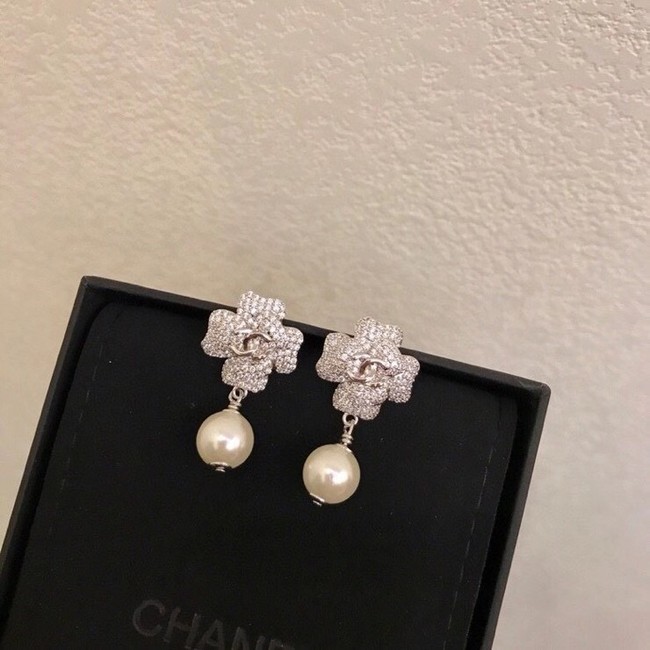 Chanel Earrings CE6425