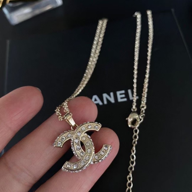 Chanel Necklace CE6415